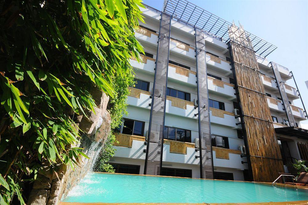 Bamboo House Phuket Hotel Karon Exterior photo